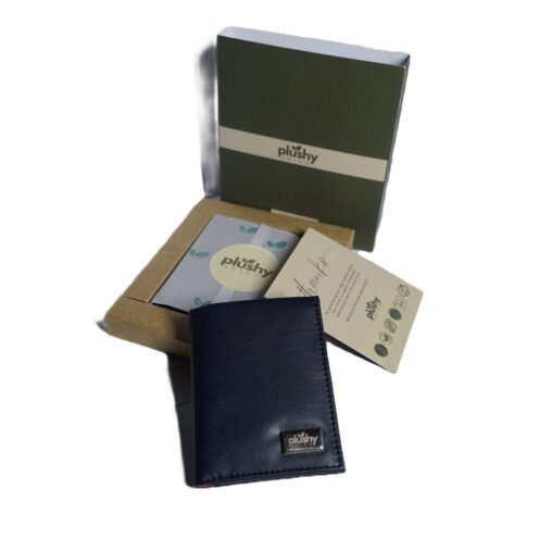 Moss Bifold Wallet plant-based leather Plushy Skinn