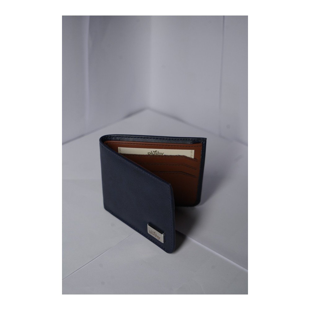 Moss Slimline Vault plant-based leather Plushy Skinn